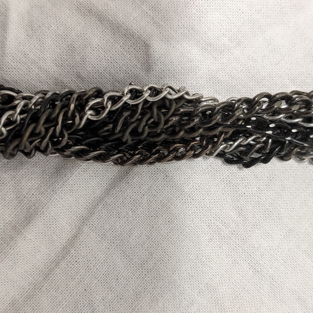 Twisted chain necklace - Picture 2 of 2